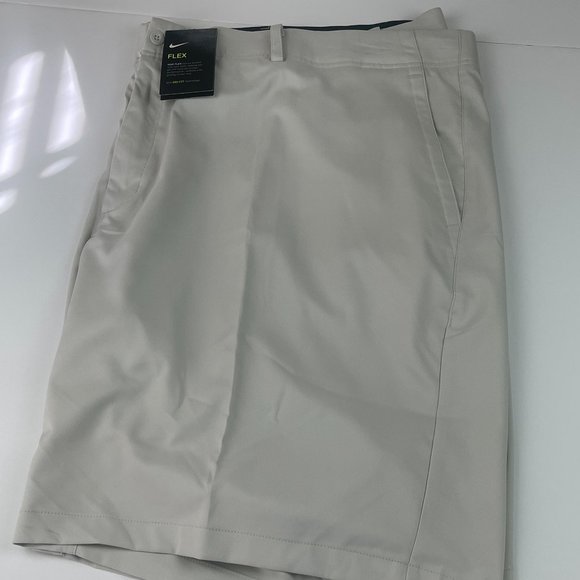 Nike Golf Flex Shorts Stretch AA3306-072 Light Bone Men's Size 50 - Picture 3 of 5